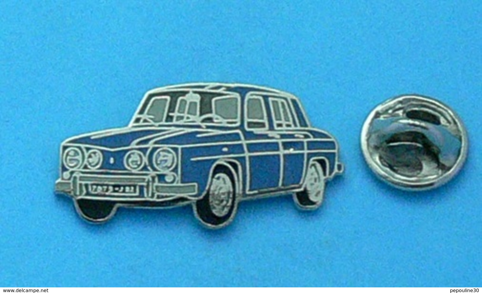 1 PIN'S //  ** RENAULT / R8 GORDINI 6CV / 1965 ** . (J.Y SÉGALEN Collection) - Renault