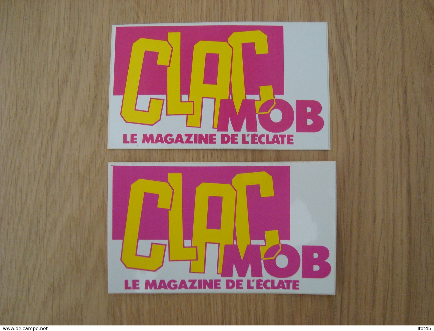 LOT DE 2 AUTOCOLLANTS CLAC MOB - Pegatinas