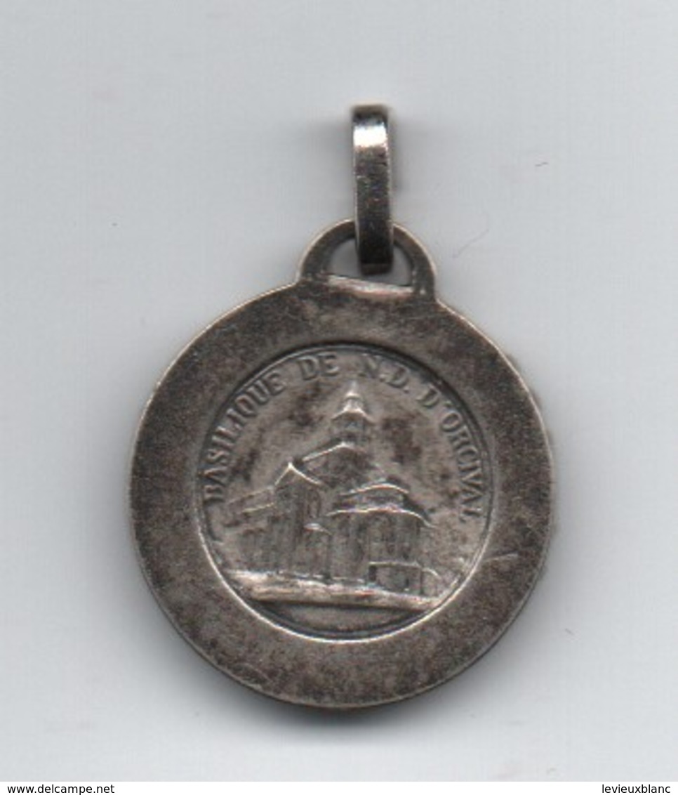 Médaille De Chaînette/ ND D'ORCIVAL/ Vierge à L'Enfant /Basilique /  Vers 1930-1960  CAN800 - Religion & Esotericism