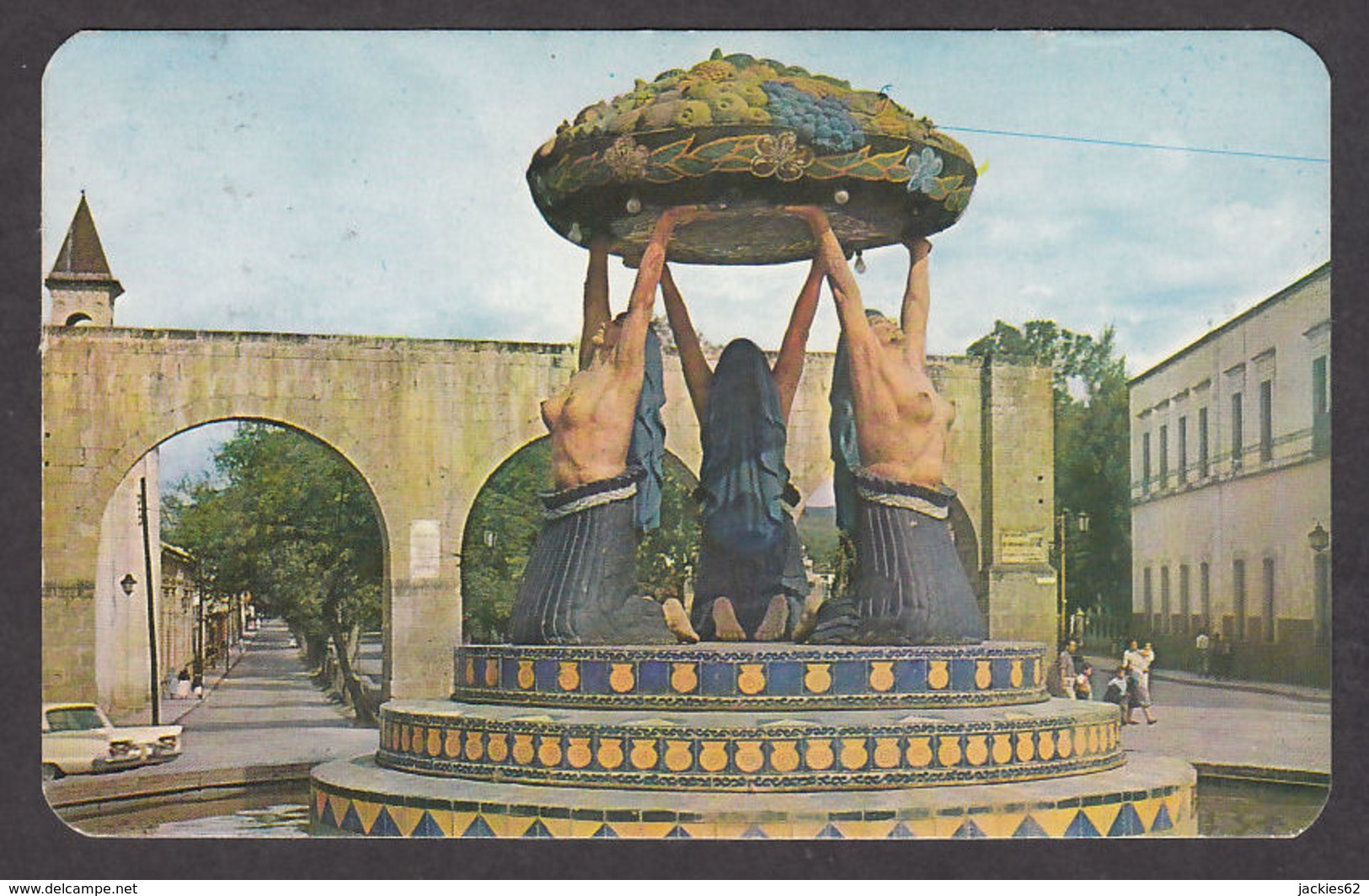 71034/ MORELIA, *Tarasca* Fountain - Mexico