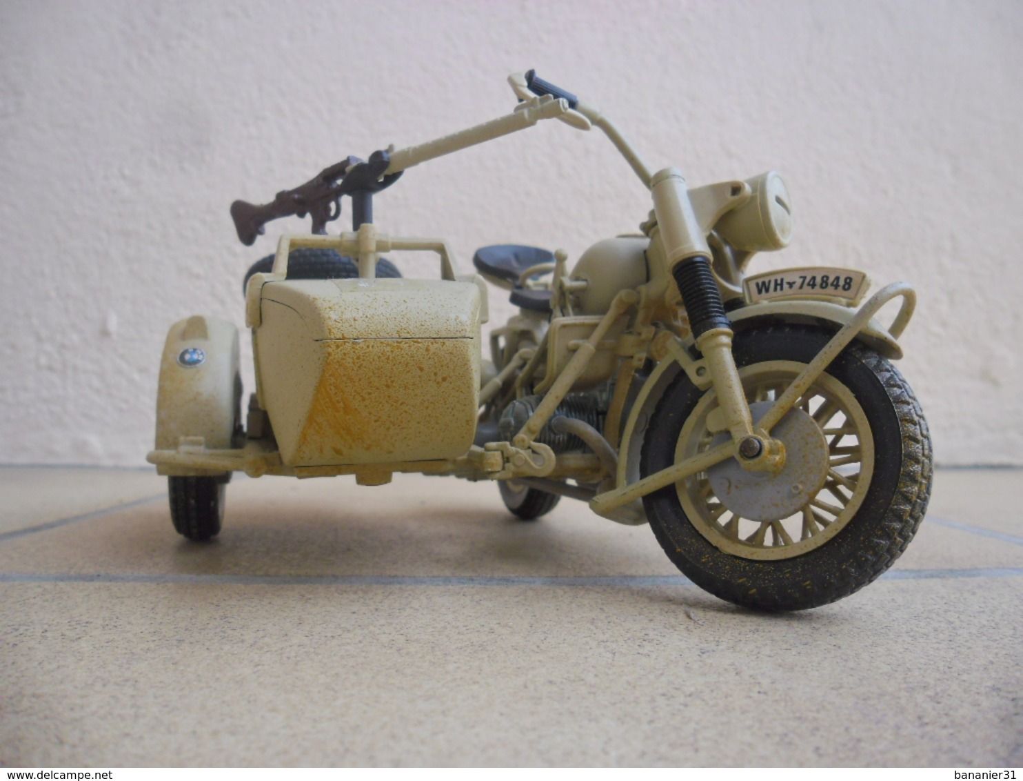 RARE MOTO BMW R 75 Afrika Korps Wehrmacht 1941-1944 au 1/15 de POLISTIL MS 110 en boite/boxed