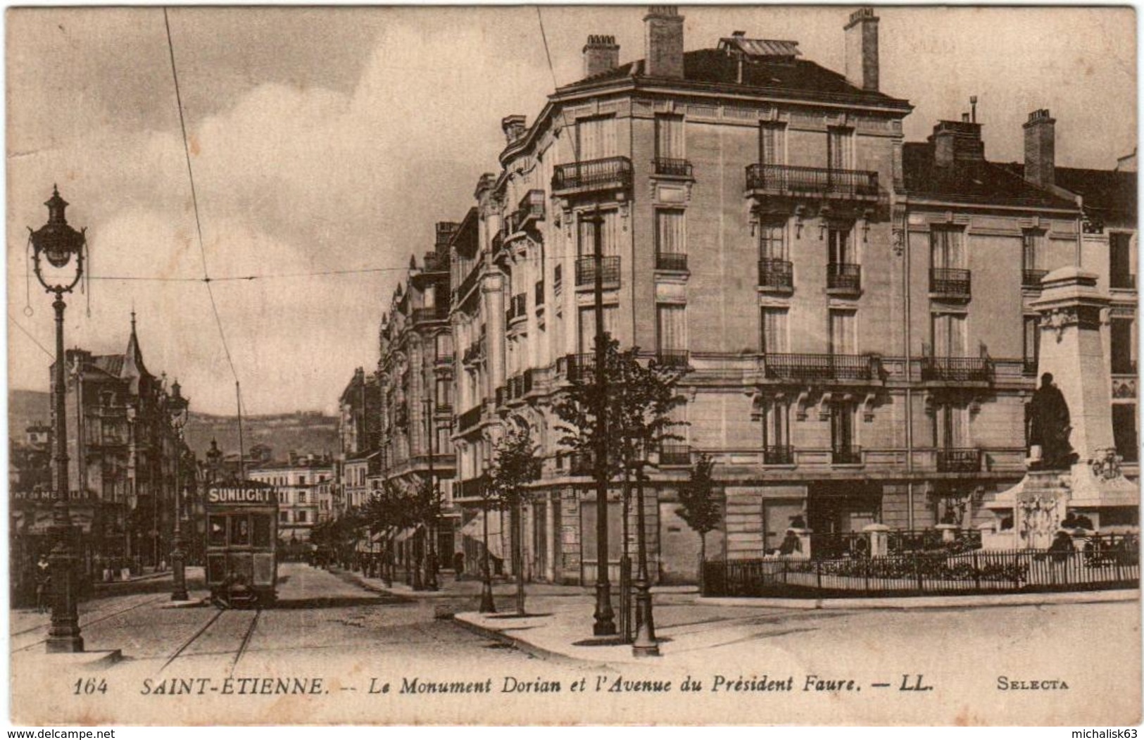 6GD 69. SAINT ETIENNE - LE MONUMENT DORIAN ET L' AVENUE DU PRESIDENT FAURE - Saint Etienne