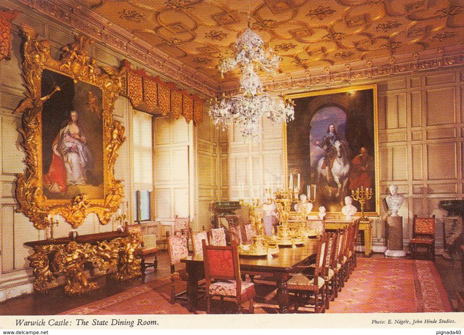 Cp , ANGLETERRE , WARWICK CASTLE : The State Dining Room - Warwick