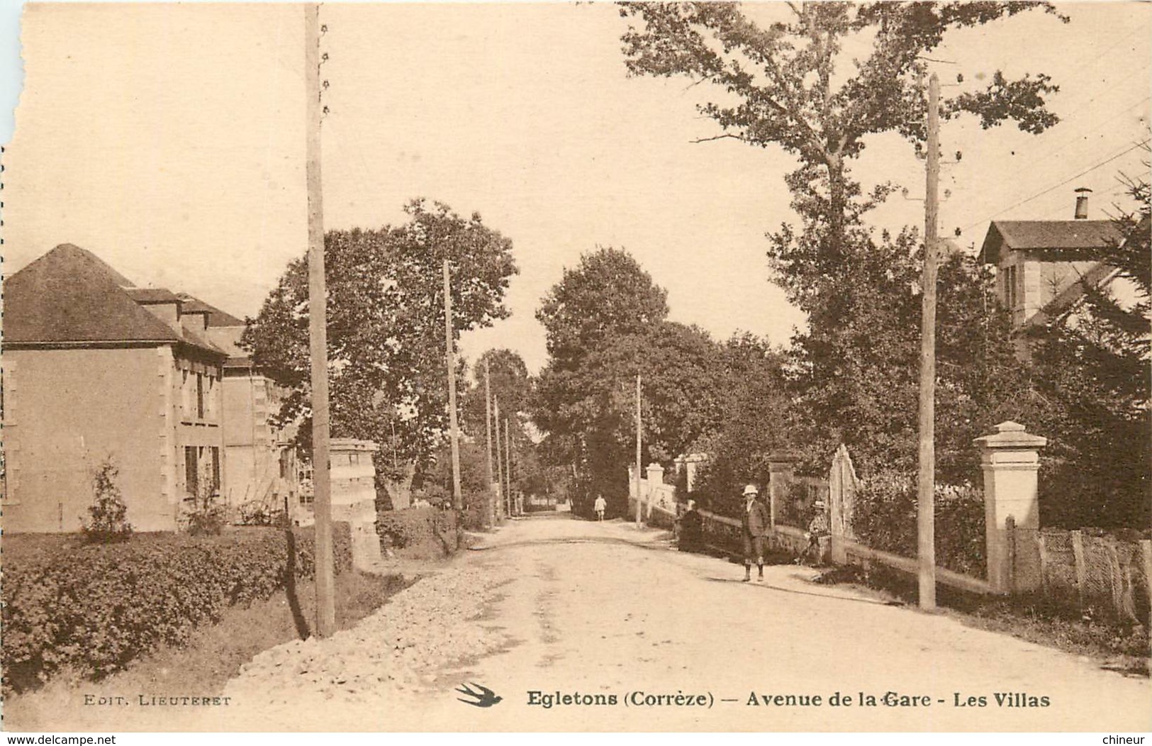 EGLETONS AVENUE DE LA GARE LES VILLAS - Egletons