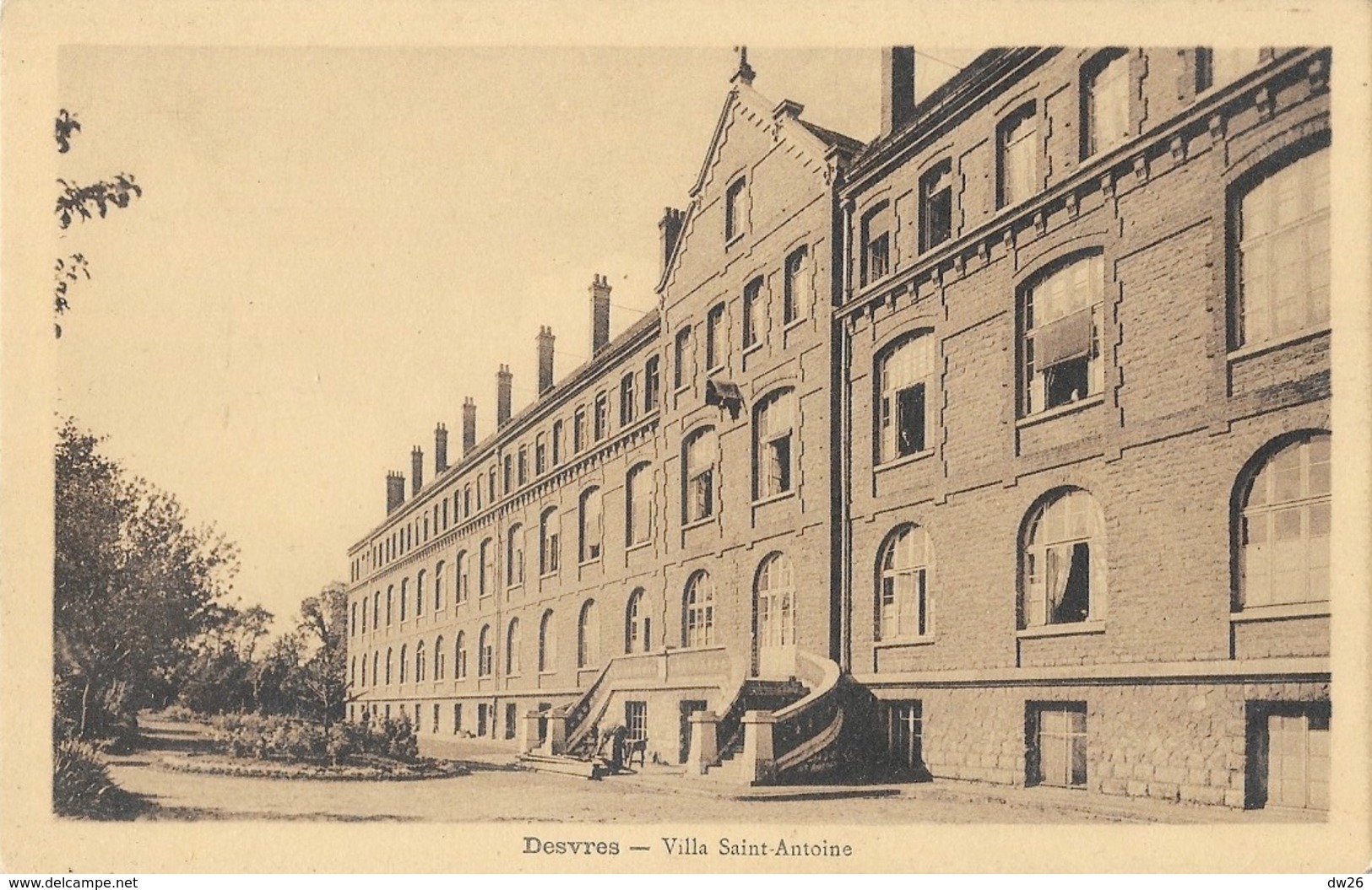 Desvres - Villa Saint-Antoine - Château Des Eperlecques - Edition Swynghedauw - Carte Non Circulée - Desvres