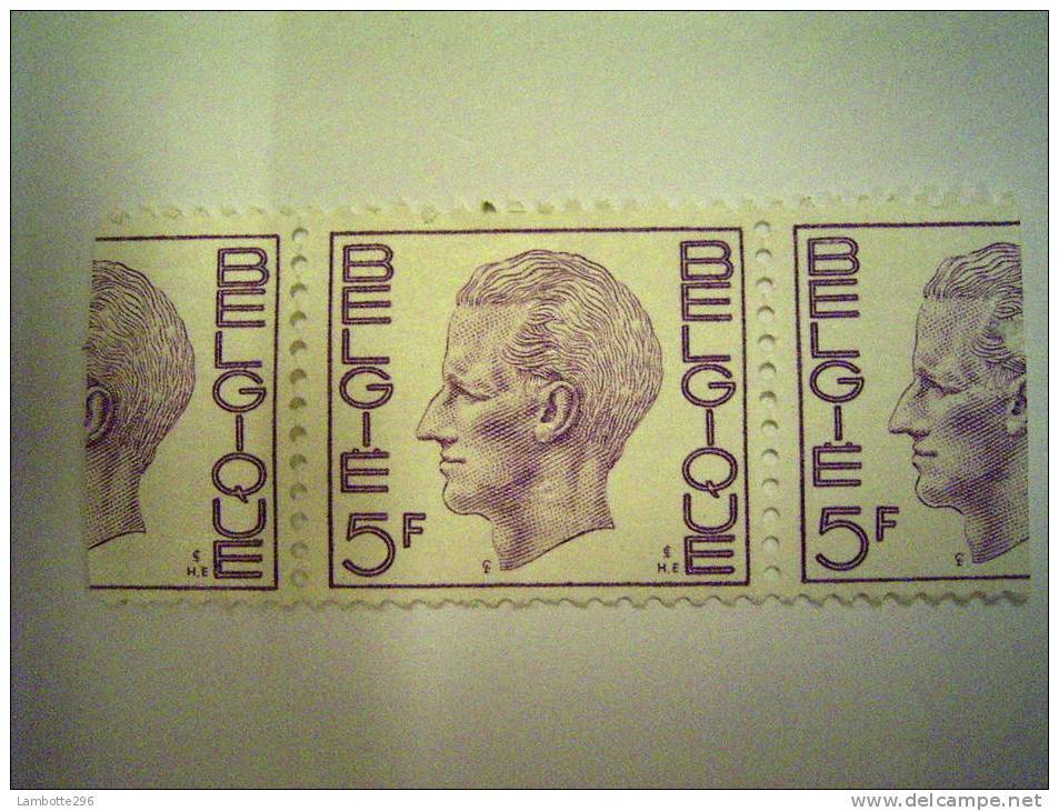 Timbres De Rouleaux, La Griffe D'entrainement S'étant Décalée, Le Timbre Est Coupé En Dehors Des Dents - Coil Stamps