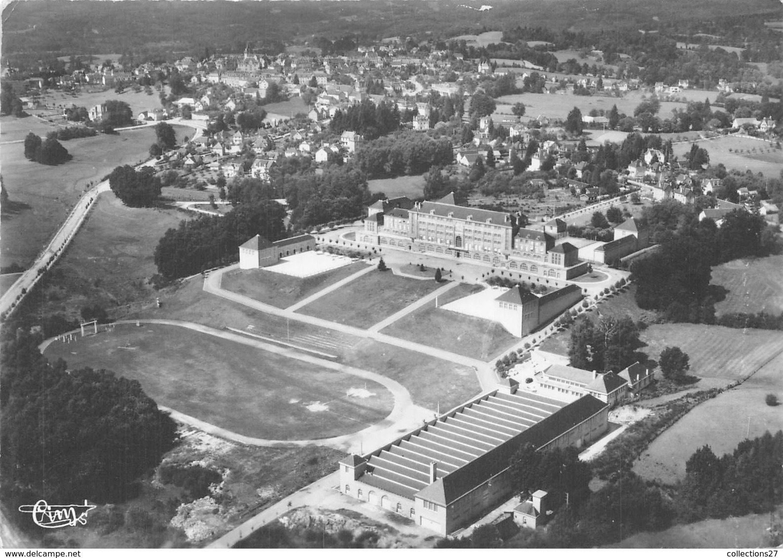 19-EGLETONS- ECOLE NATIONALE PROFESSIONNELLE VUE AERIENNE - Egletons