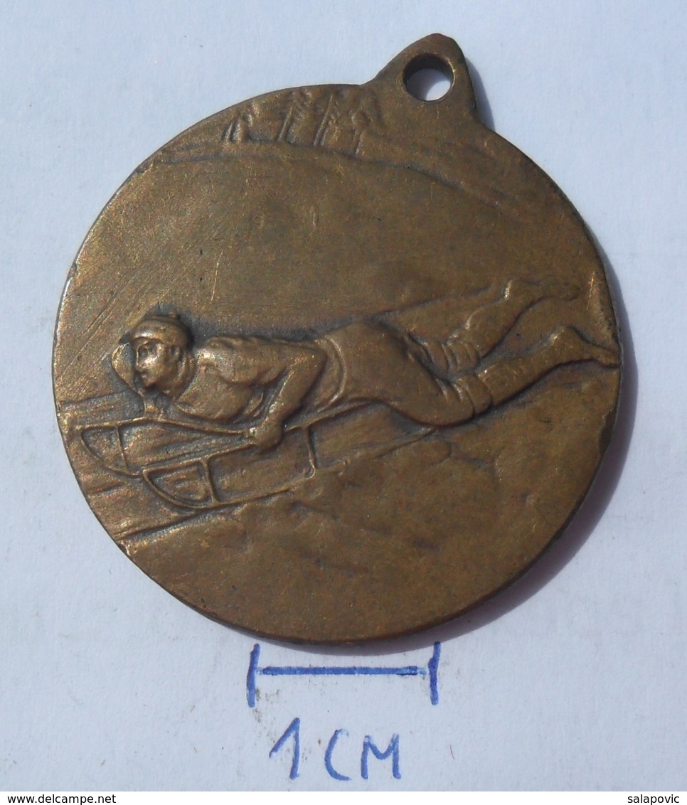 MEDAL SLEDDING  KUT - Invierno