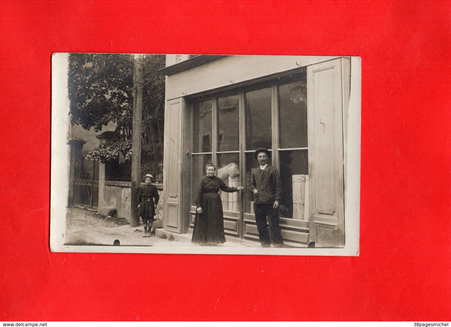 F0605 - PHOTO CARTE - Shops