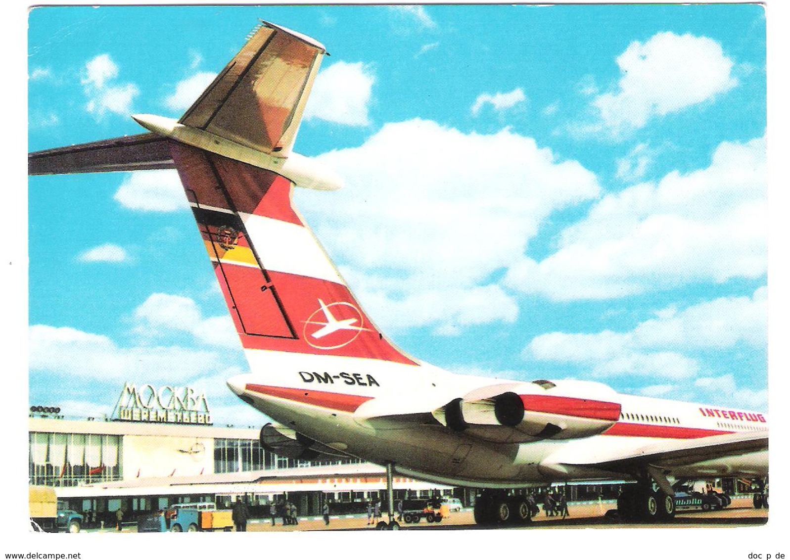 Russia - Moskau - Moskow - Airport - Aerodrome - Interflug IL-62 - Flugzeug - Airplane - Aeropuerto - Avion - Aerodrome