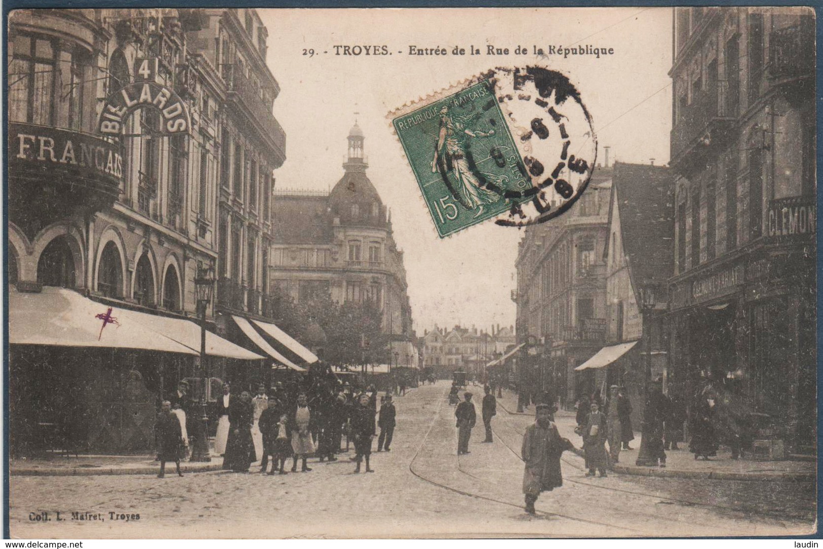 Troyes , Entrée De La Rue De La République , Animée - Troyes