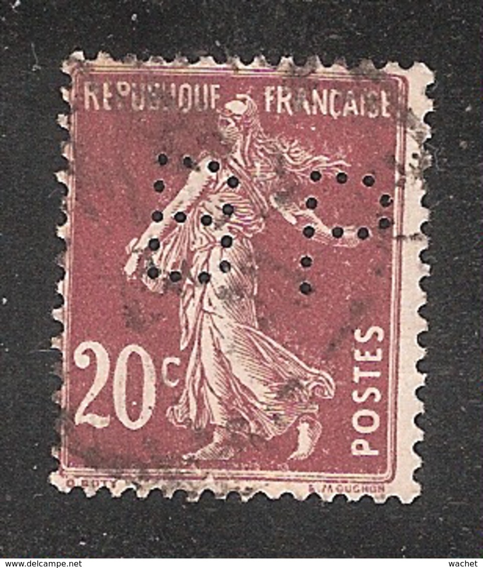 Perforé/perfin/lochung France No 139 BP  Banque De Paris Et Des Pays Bas (147) - Autres & Non Classés