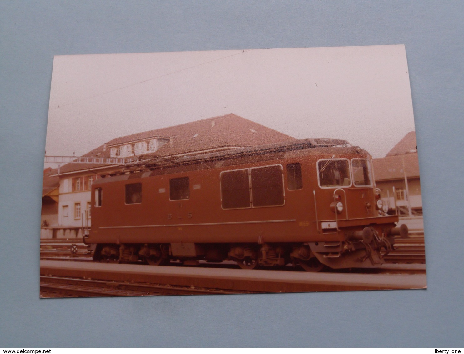 TRAM ( Lot de 8 Photo ) > SUISSE >> Neuchâtel / Berne / Zürich >> Anno +/- 1977 ( voir / zie foto's ) !