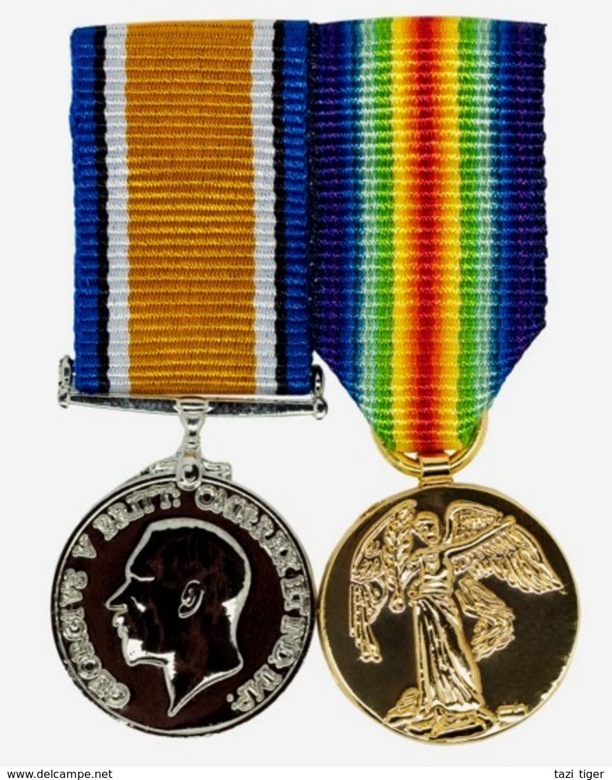 World War One Replica Medals Pair - Miniatures • British War Medal And Victory Medal - Other & Unclassified