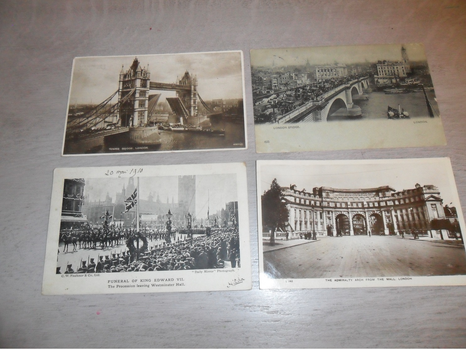 Lot de 60 cartes postales d' Angleterre  England  London     Lot van 60 postkaarten van Engeland Londen - 60 scans