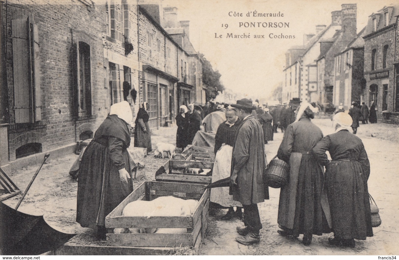 CPA - Pontorson - Le Marché Aux Cochons - Pontorson