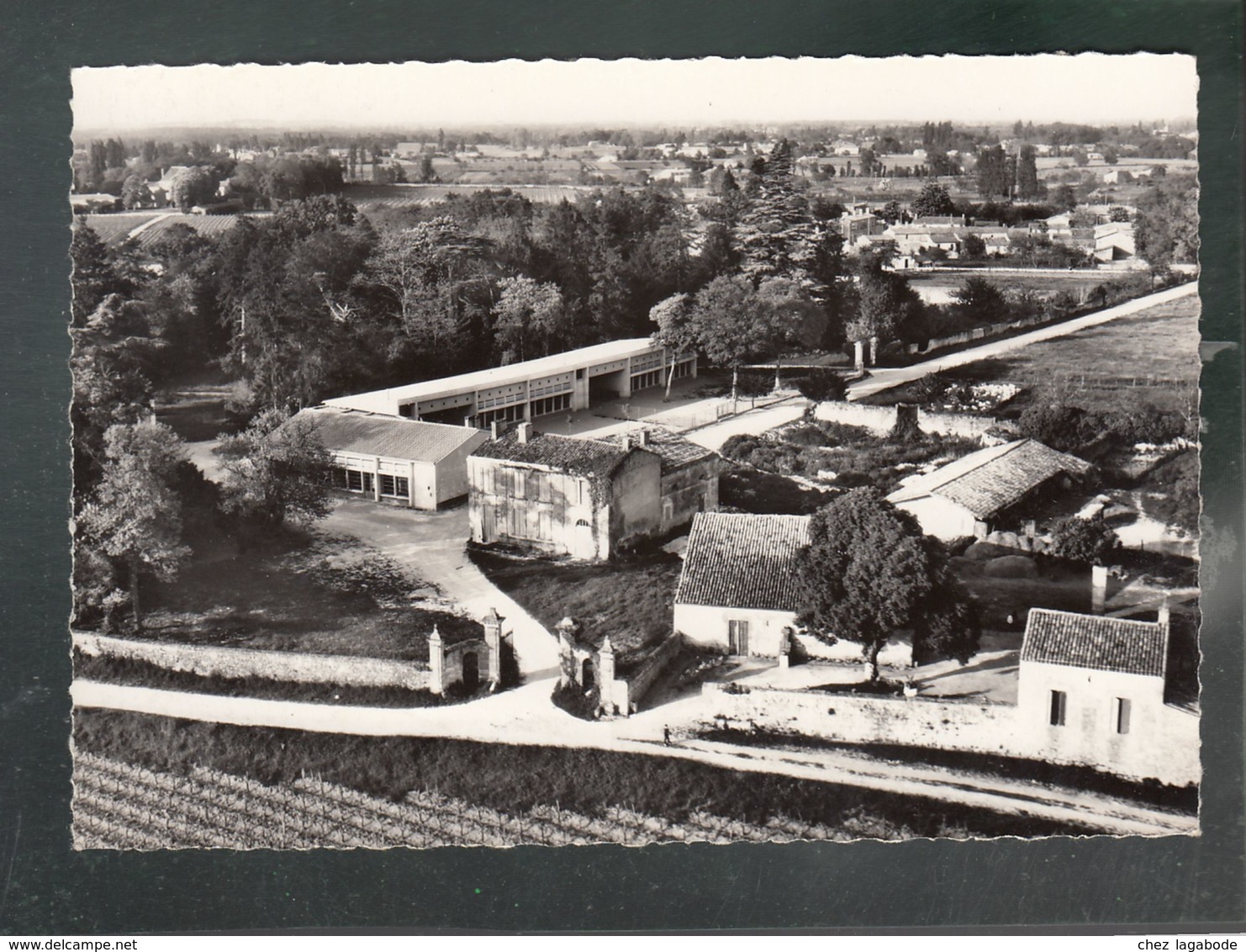 CP (33) Saint-Gervais - Parc Public Et Groupe Scolaire - Vue Aérienne - Autres & Non Classés