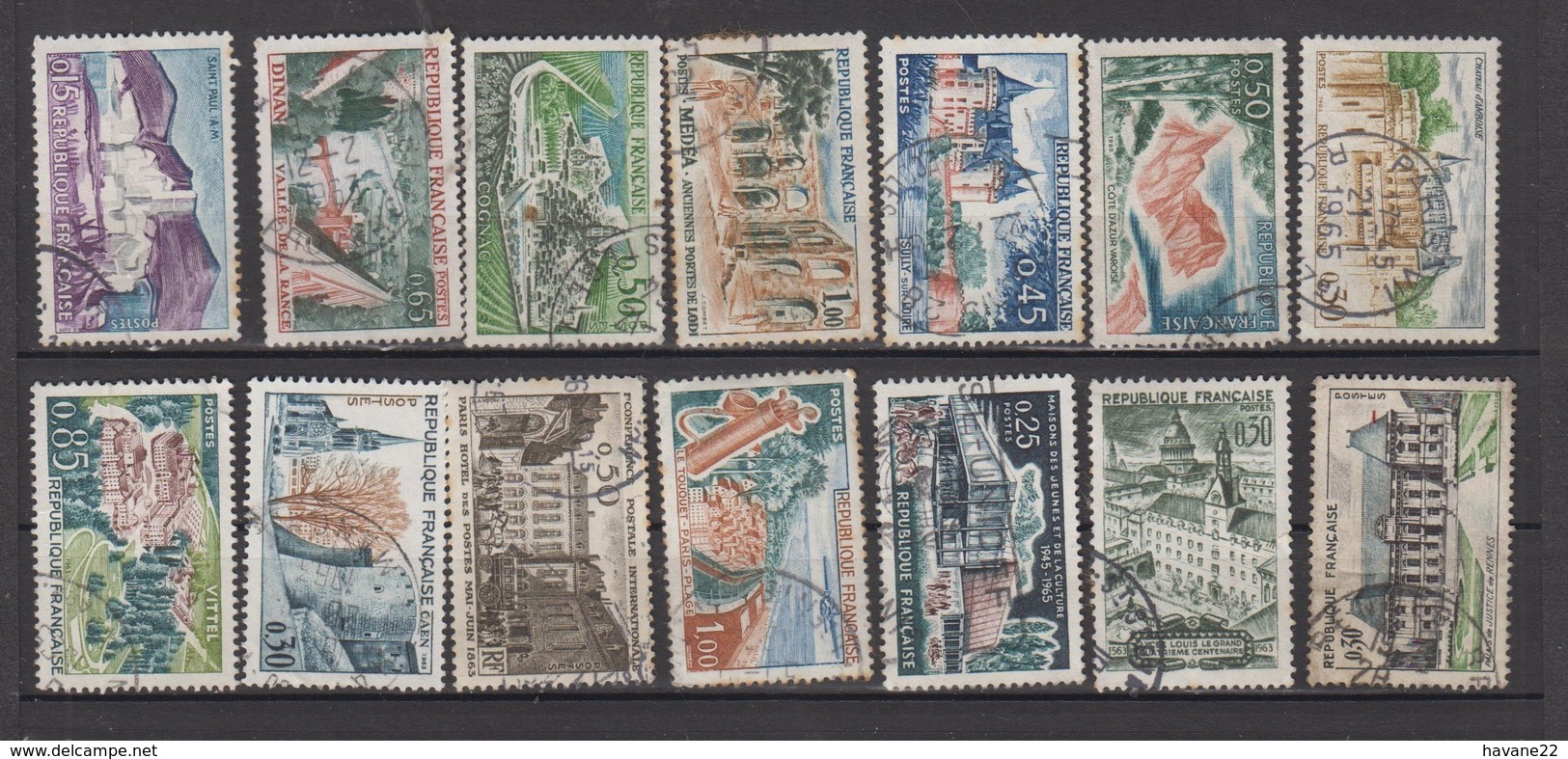 9AL937 Lot 112 Timbres MONUMENTS LIEUX Oblitérés Traces Charnieres 4 SCANS - Gebraucht