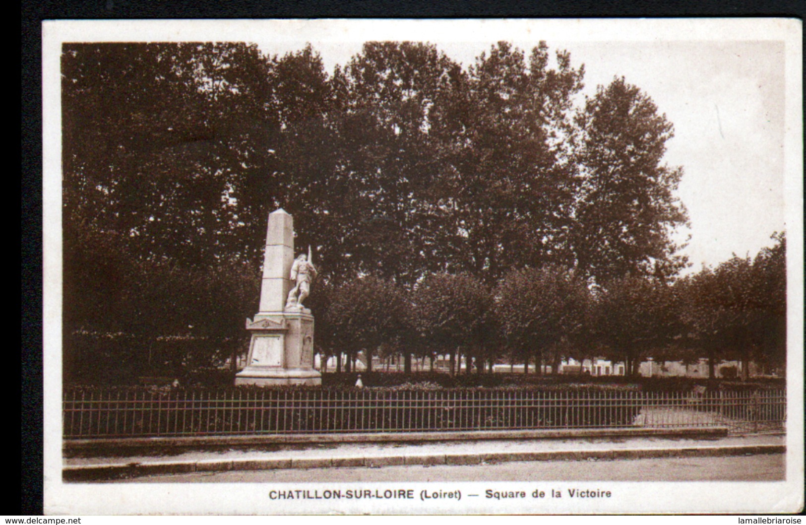 45, Chatillon Sur Loire, Square De La Victoire - Chatillon Sur Loire