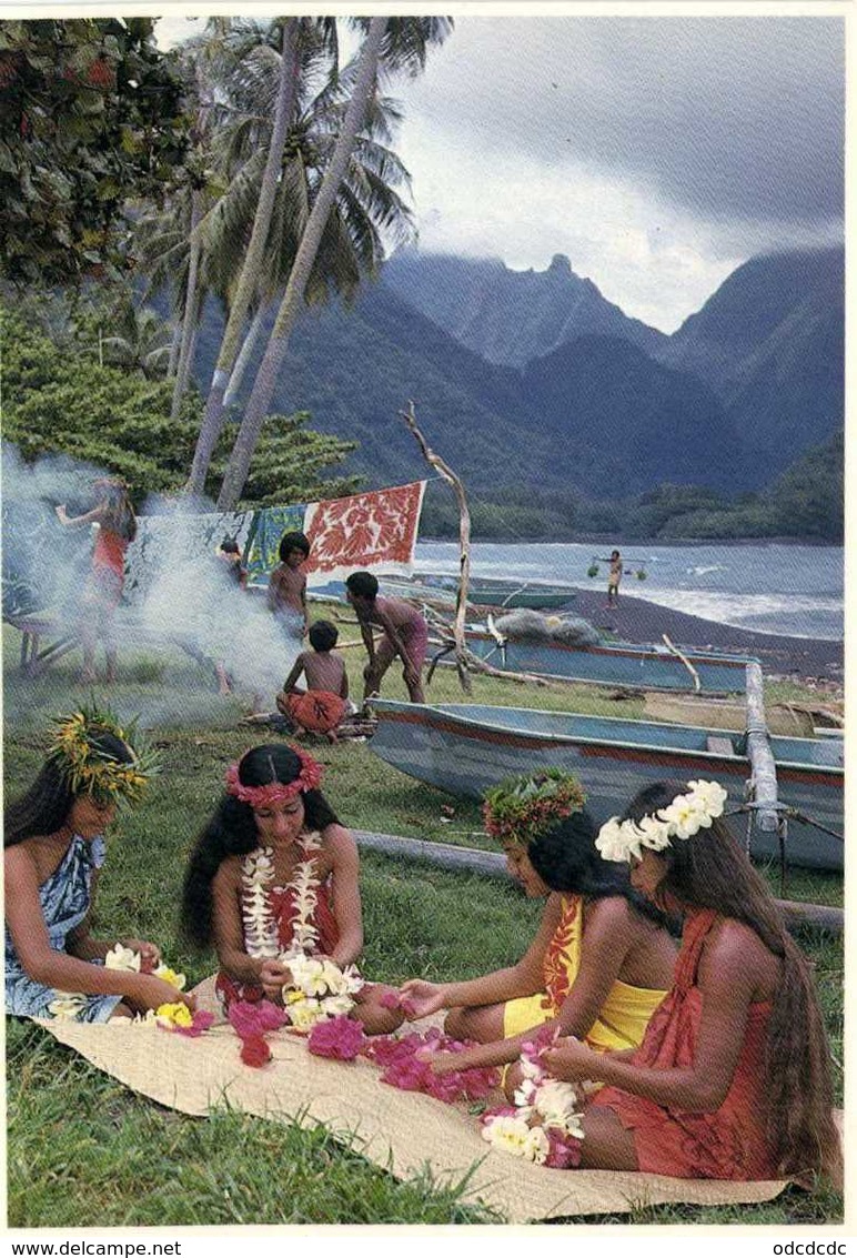 Flowers Of Tahiti Couronneuses RV - Polynésie Française