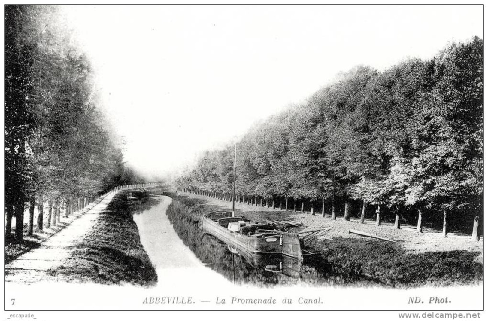 ABBEVILLE (80)    - PENICHE AU CANAL -    Bb-294 - Abbeville