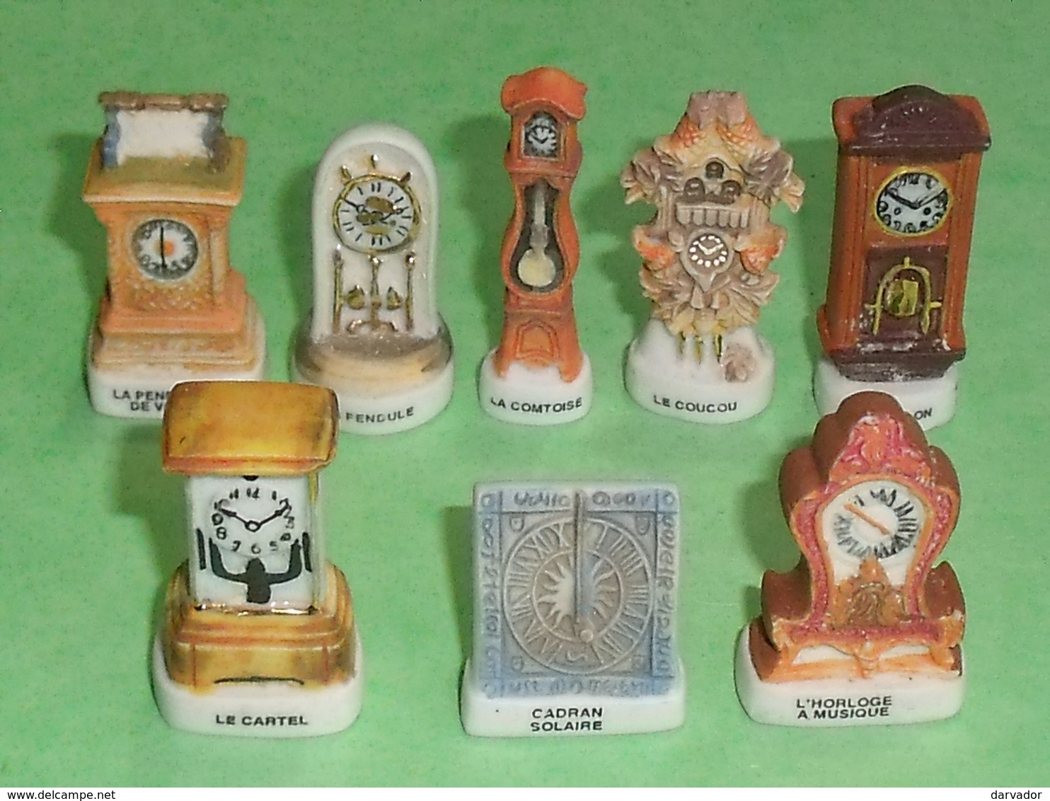 Lot De 8 Fèves / Horloge , Pendule  " Mat "   TB3 - Autres & Non Classés