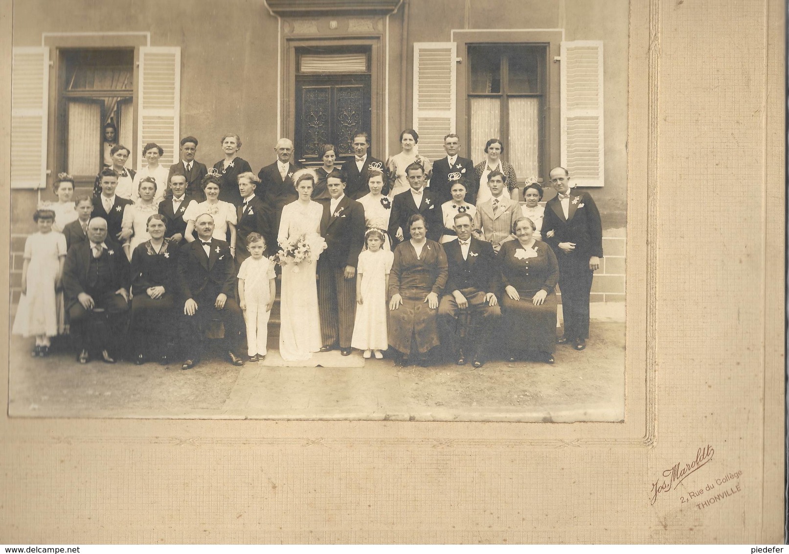 Photo Sur Support Cartonné. D'un Mariage Célébré à Thionville Ou Ses Environs. Studio Jos. Maroldt à Thionville ( 57 ) - Autres & Non Classés