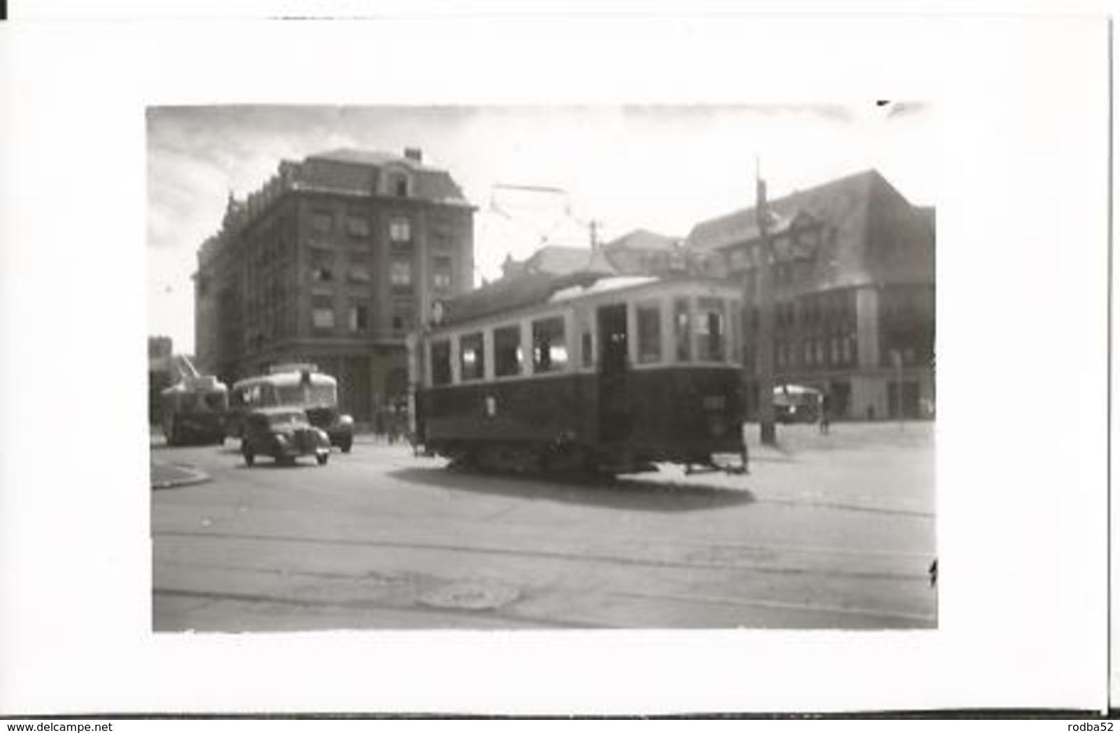 Photo -Thème Transport - Lyon Station Trolleybus ??- Mulhouse  à Localiser - Tramway - Gare - Train - Trains