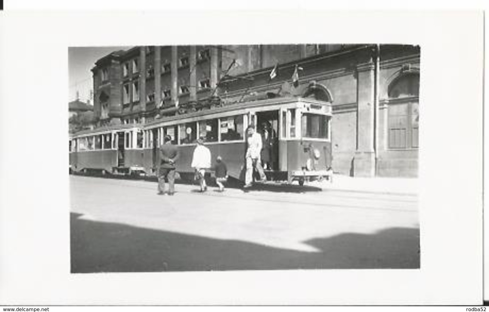 Photo -Thème Transport - Colmar En 1955 Très Animée  - Tramway - Gare - Train - Trains