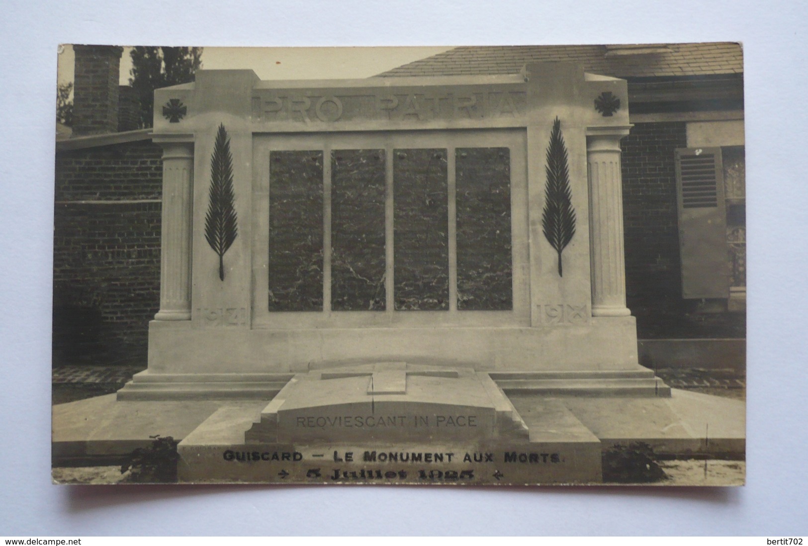 60 -  Carte- Photo GUISCARD - Le Monument Aux Morts 5 Juillet 1925 - Guiscard