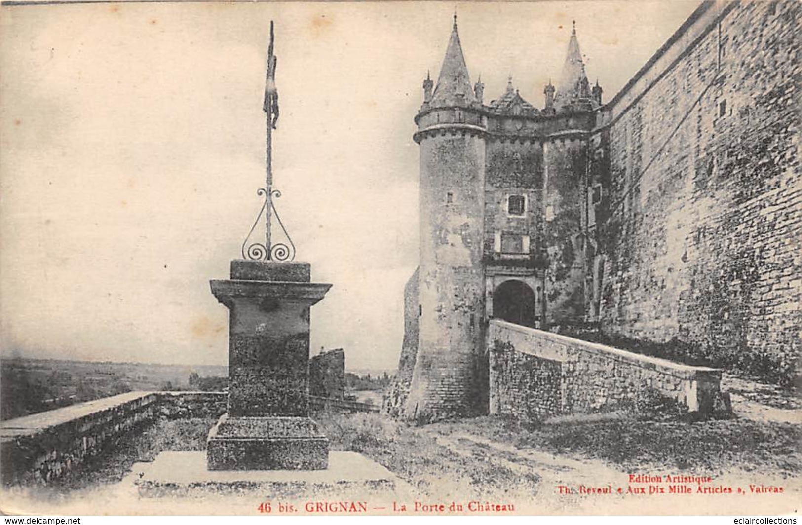 Grignan    26    Château Et Edifices Divers 16 Cartes  (Voir Scan) - Grignan