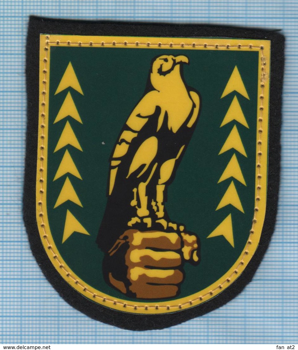 KAZAKHSTAN / Patch, Abzeichen, Parche, Ecusson / National Security Committee. Special Forces. Police. Eagle. - Blazoenen (textiel)