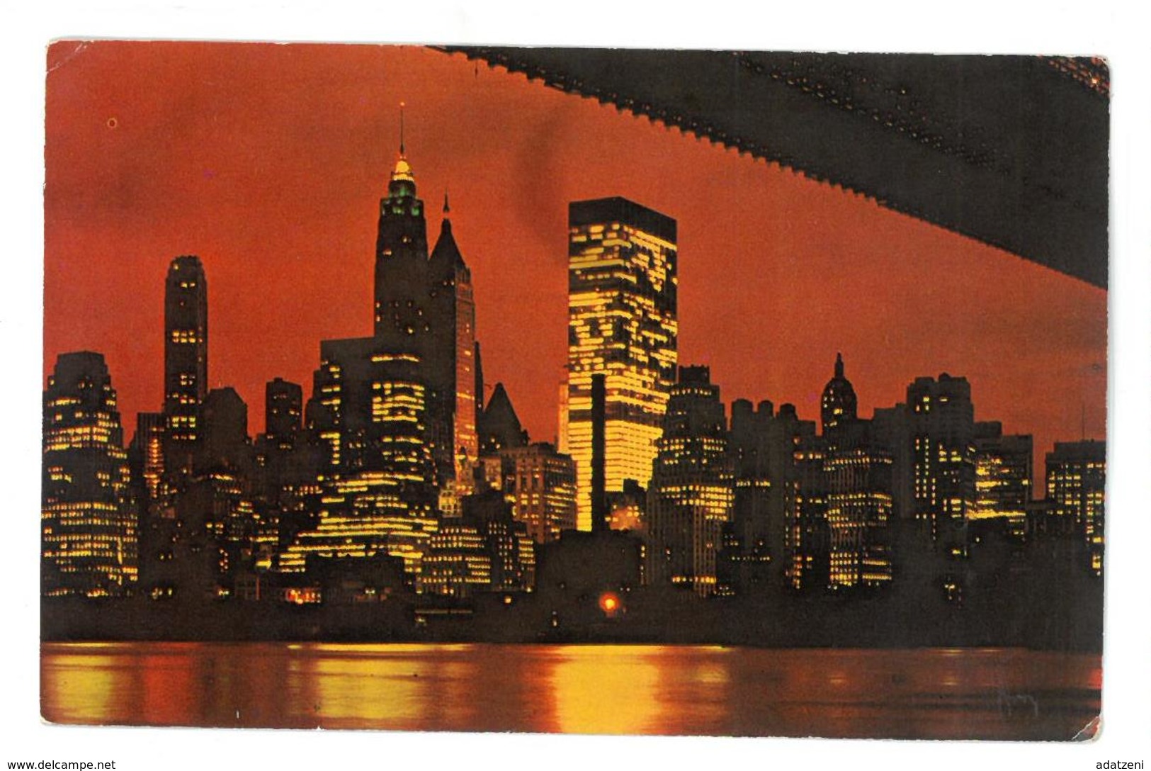 U.S.A. Stati Uniti D’America Night View Of Lower Manhattan Viaggiata 1975 Condizioni Come Da Scansione - Viste Panoramiche, Panorama