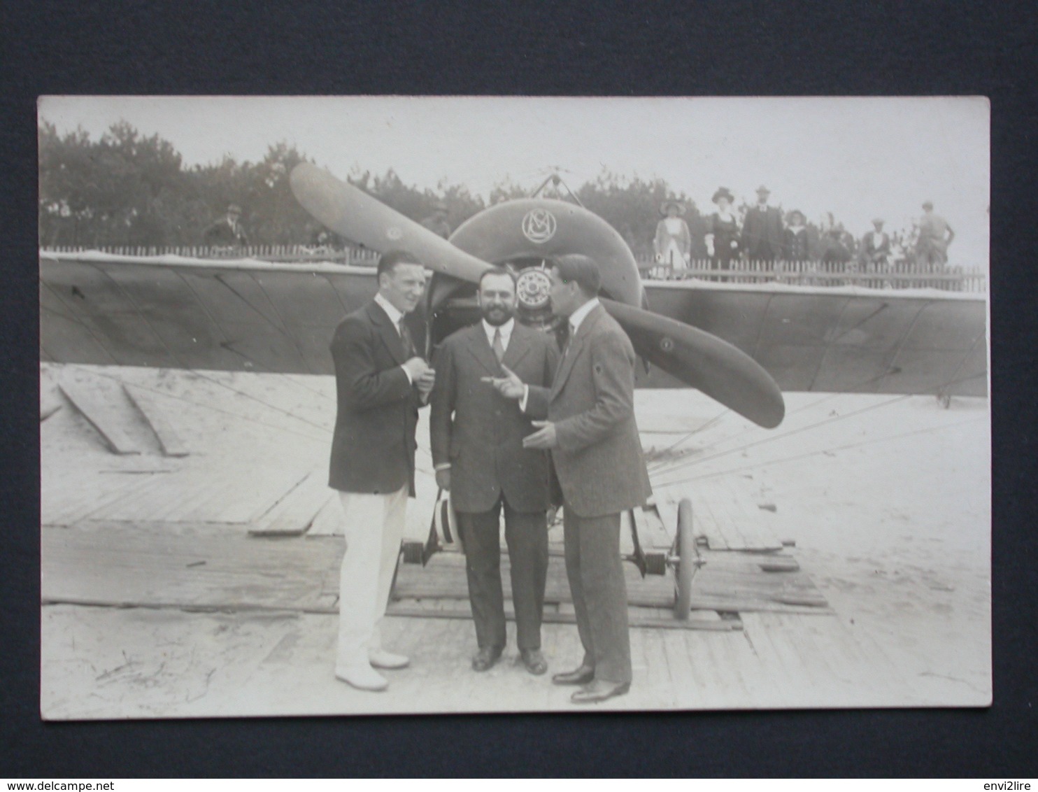 Ref5838 Carte Photo De 3 Hommes Devant Les Hélices D'un Avion - Photog. Sorignet à Royan - Autres & Non Classés