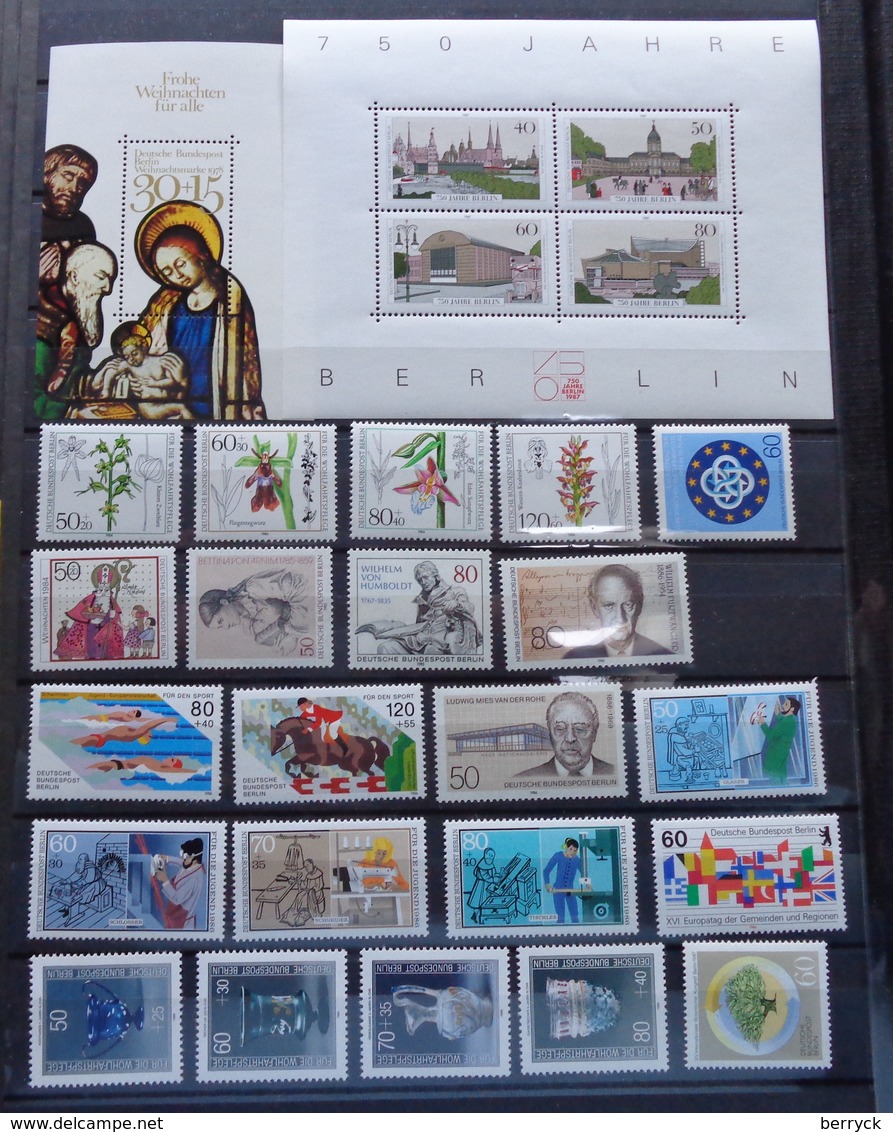 Berlin, Lot 1522 - Collections