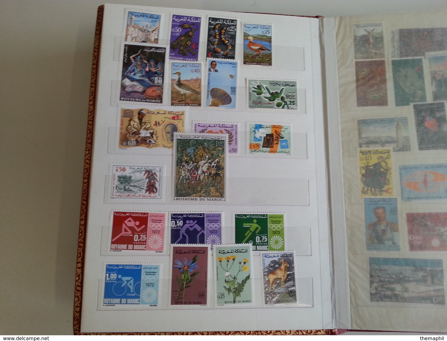 Lot N° 517  MAROC Un Lot De Deux Classeurs Neufs Ou Obl. - Collections (en Albums)