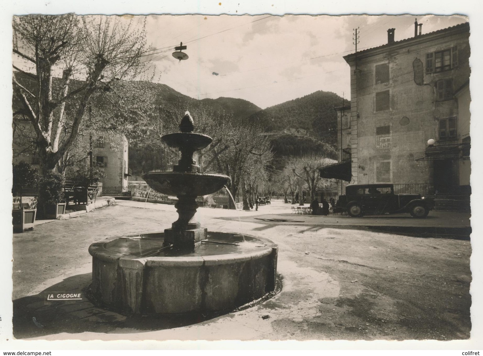 06 - Puget Theniers -         Fontaine, Place Adolphe-Conil - Sonstige & Ohne Zuordnung