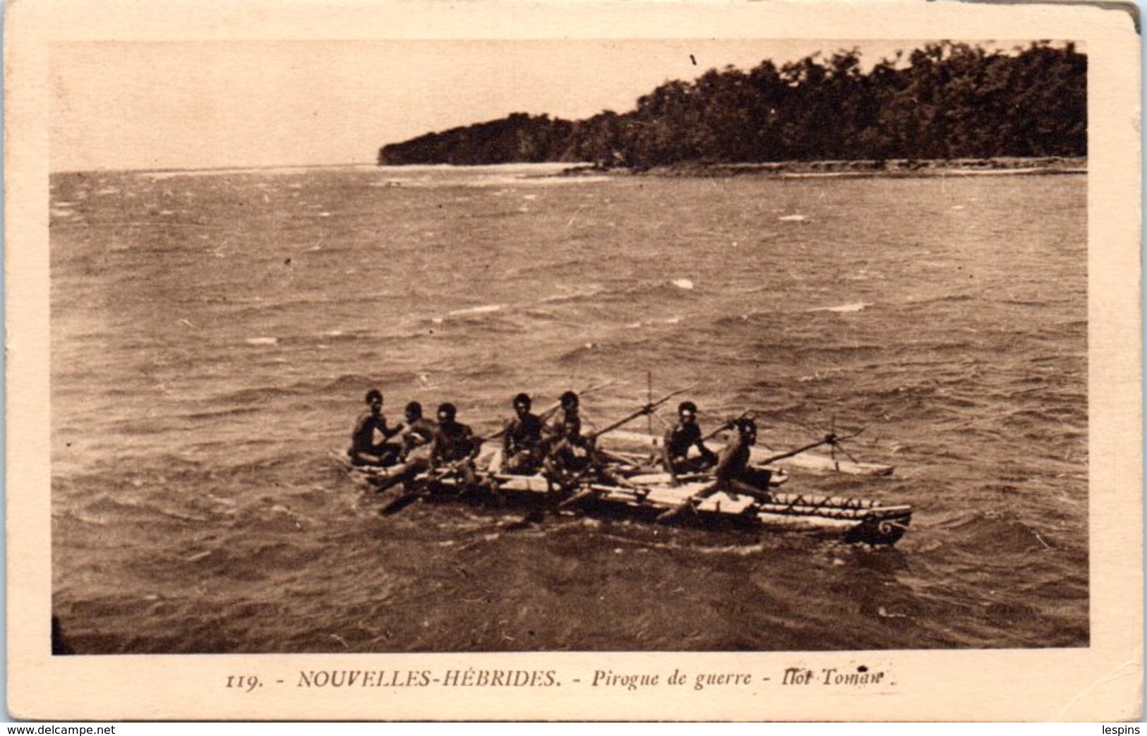 OCEANIE - VANATU - NOUVELLES HEBRIDES --  Pirogue De Guerre - Vanuatu