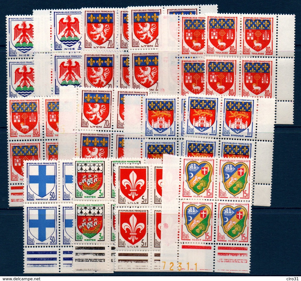 FR Lot De Blocs De 4 Coin De Feuille Ou Bord De Feuille De Timbres "blasons" Années 50 ** MNH - Neufs