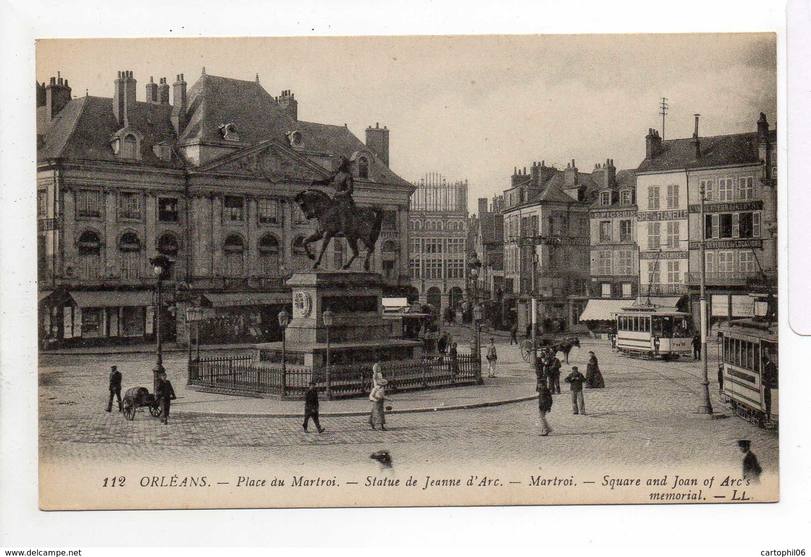 - CPA ORLEANS (45) - Place Du Martroi - Staue De Jeanne D'Arc (avec Tramways) - Editions Lévy 112 - - Orleans