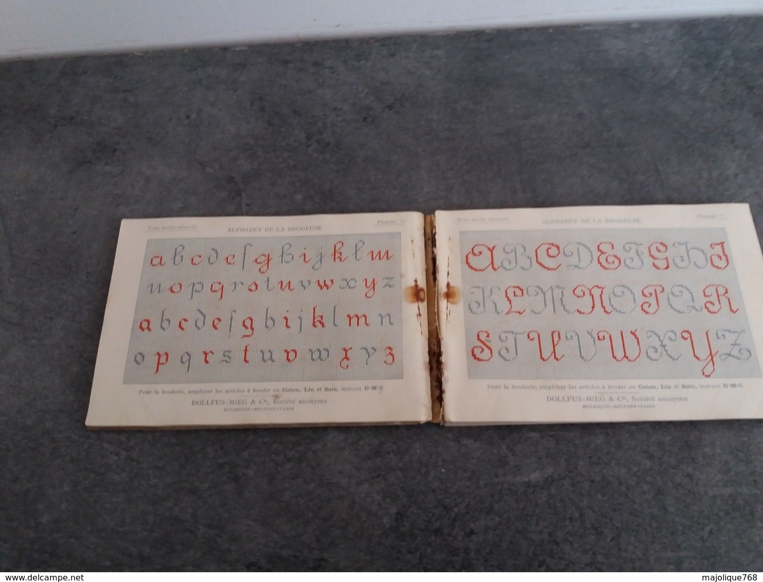 ancien petit livre l'Alphabet de la brodeuse - éditions TH. de Dillmont -
