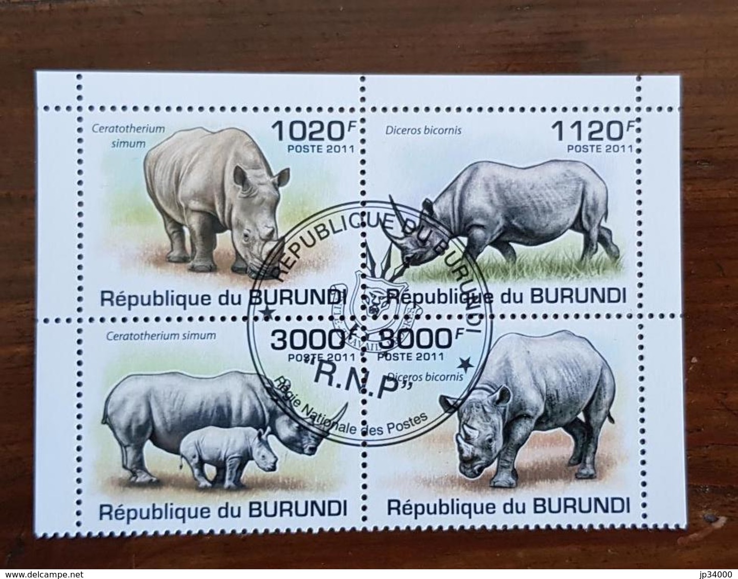 BURUNDI Rhinoceros, 1 Bloc De 4 Valeurs émises En 2011.  Oblitéré (used) - Rhinoceros