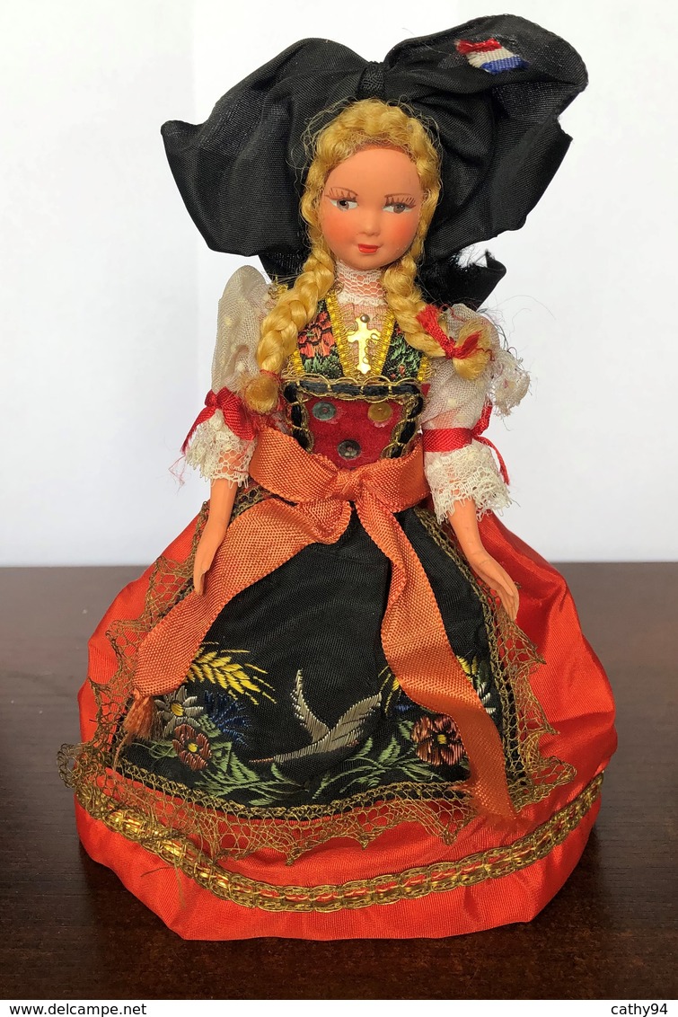 Poupée Folklorique Ancienne Région D'Alsace - Dolls