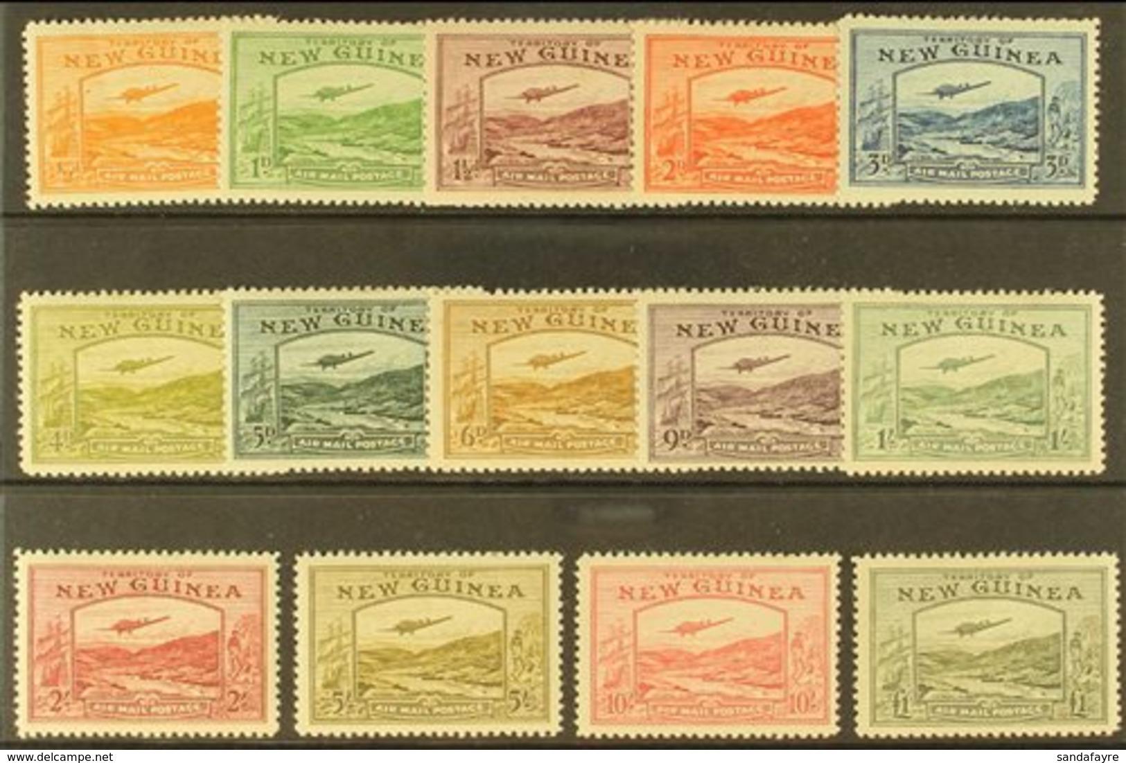 1939 AIRMAILS Bulolo Goldfields Complete Set Inscribed "AIRMAIL POSTAGE" At Foot, SG 212/25, Mint, Toned Gum, Cat. £1100 - Papouasie-Nouvelle-Guinée