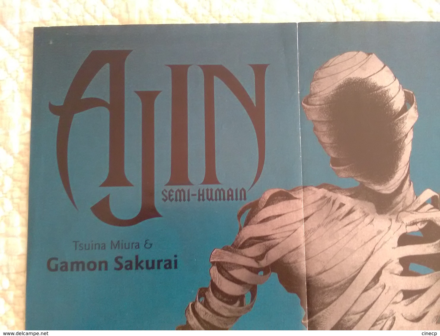 AFFICHE MANGA AJIN - Illustrateur Dessin Tsuina Miura Gamon Sakurai - Autres & Non Classés
