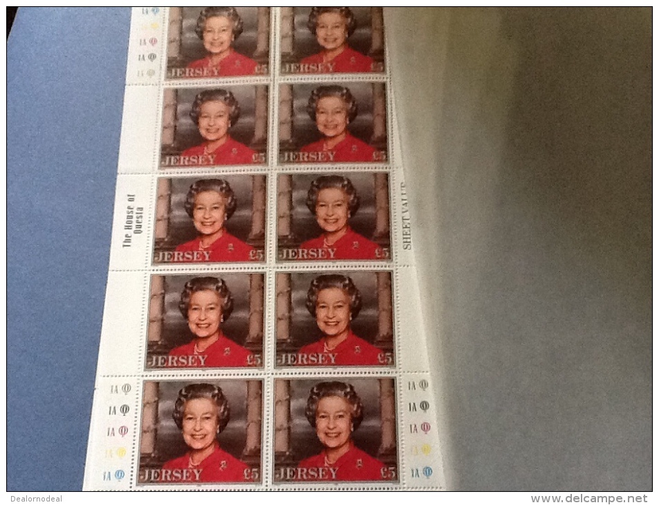 Jersey 1996 70th Birthday Of Queen Elizabeth Full Sheet As Pictured House Of Questra - Unused Stamps