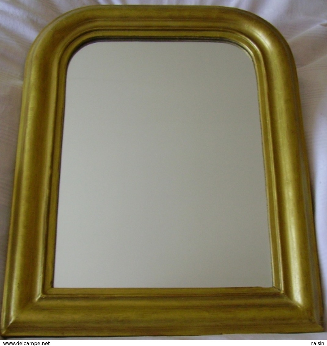 Très Ancienne Glace Ou  Miroir Cadre Bois Doré Couleur Bronze (49 X 66 Cm) Style Louis Philippe ?  TBE - Art Populaire