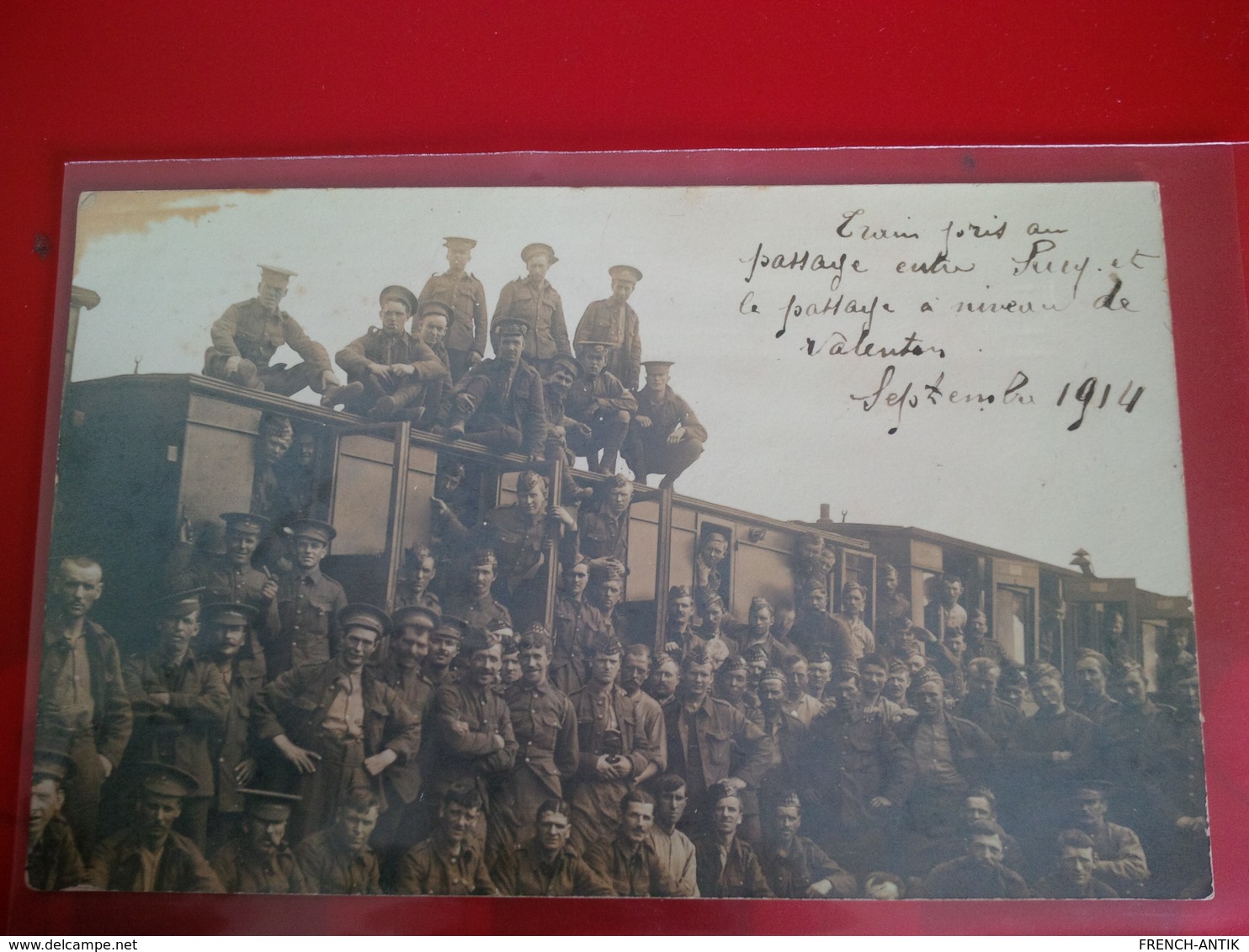 CARTE PHOTO SOLDATS TRAIN PRIS ENTRE SUCY ET LE PASSAGE A NIVEAU DE VALENTON 1914 - Autres & Non Classés