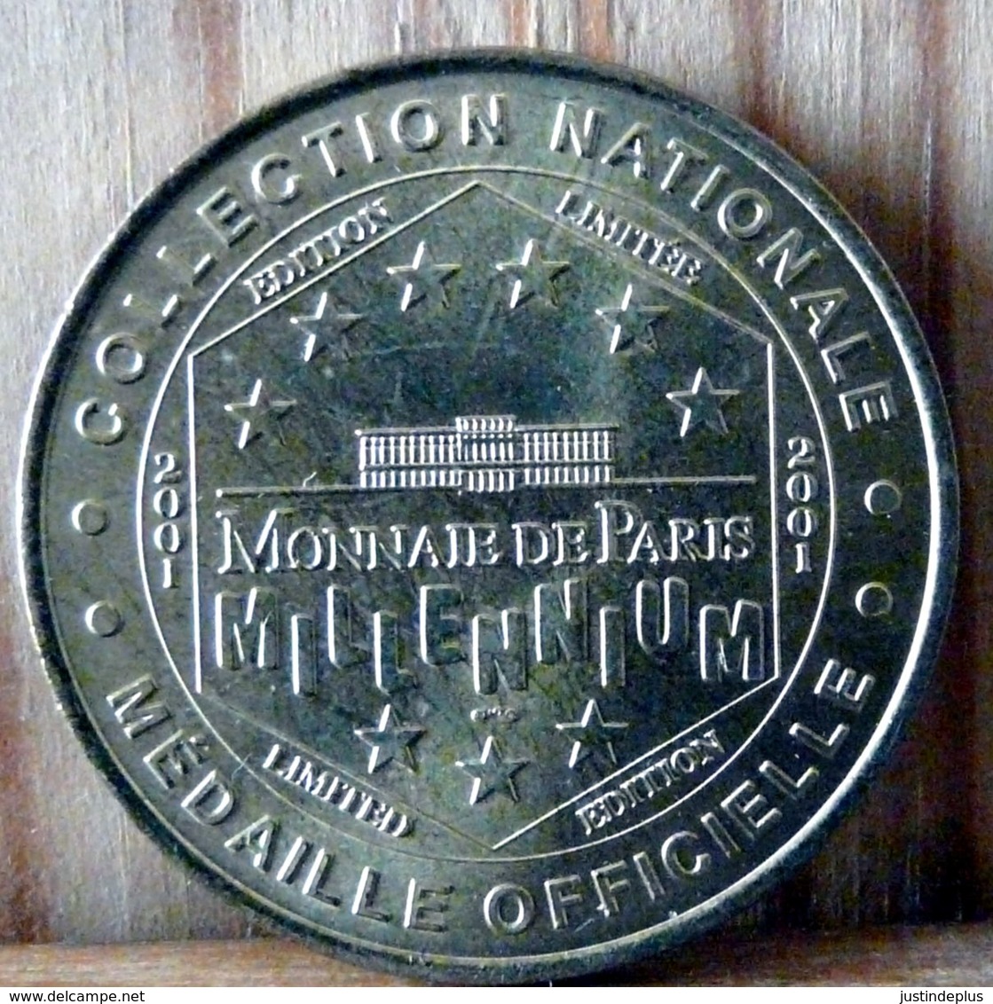 MEDAILLE TOURISTIQUE MILLENIUM MONNAIE DE PARIS GOUFFRE DE PROUMEYSSAC LE BUGUE VEZERE 2001 - 2001