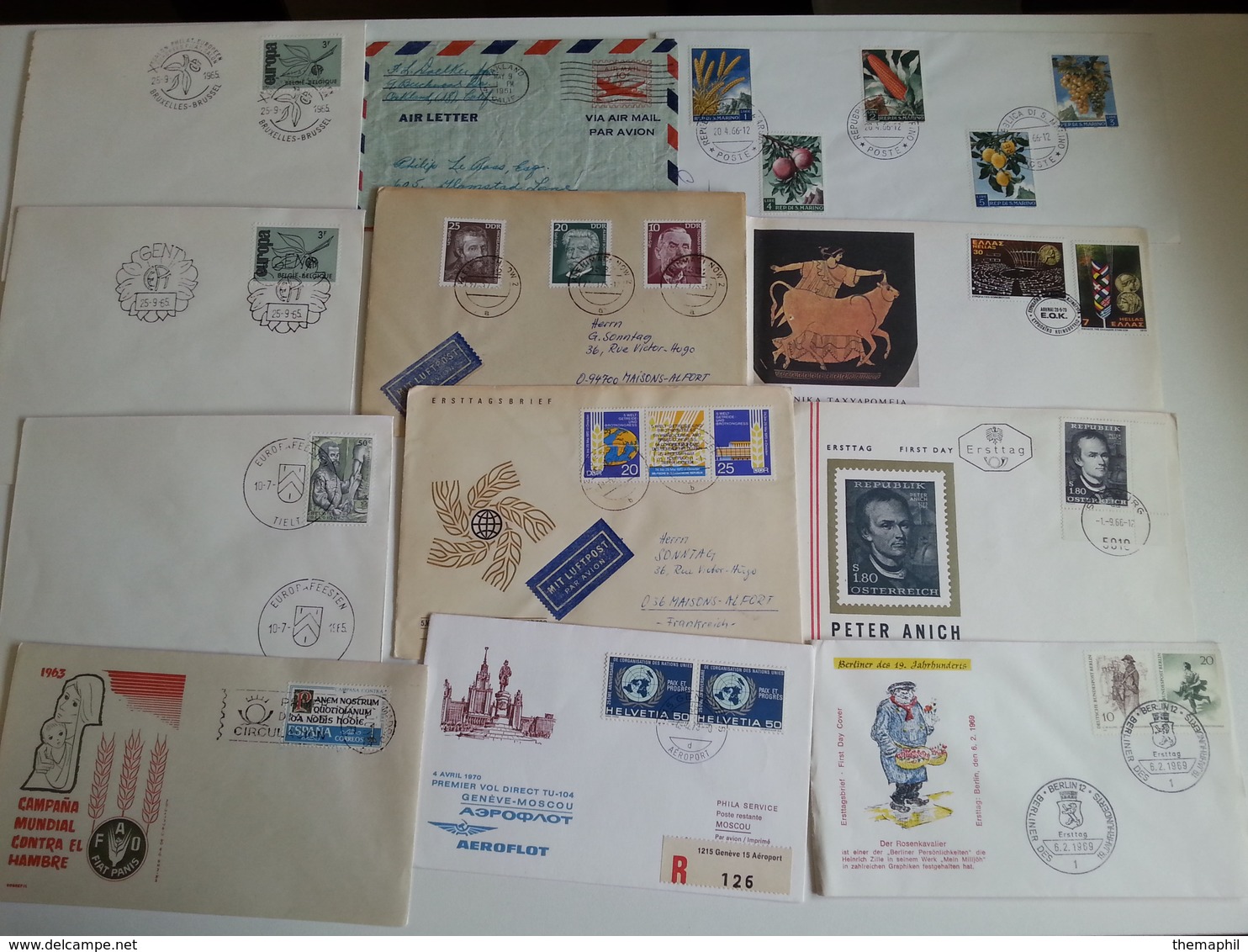 Lot N° 507 MONDE Une Archive De Plus De 500 Lettres Ou Cartes - Collections (en Albums)